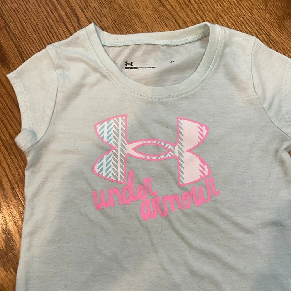 Under Armour girl’s under